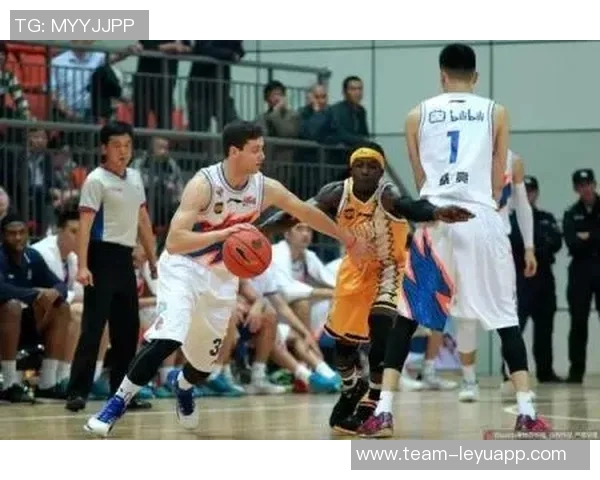 北控篮球队与罗汉琛签订两年C类合同第二年球队拥有选项 北控篮球队与罗汉琛签订两年C类合同第二年球队拥有选项