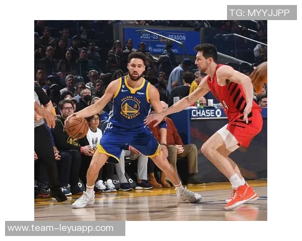 阿里纳斯点评快船表现称其只是履行应尽责任仍未超越开拓者 阿里纳斯点评快船表现称其只是履行应尽责任仍未超越开拓者